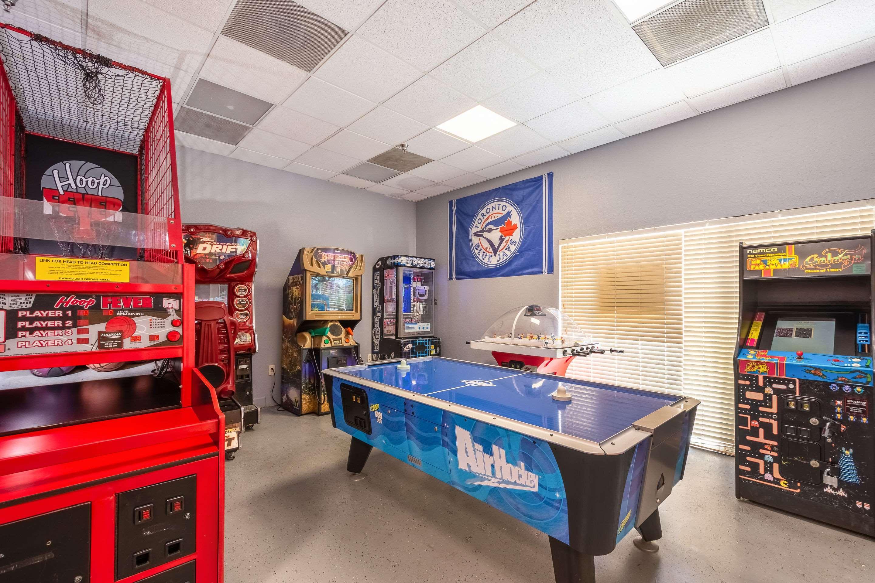 Clarion Inn & Suites Central Clearwater Beach المظهر الخارجي الصورة